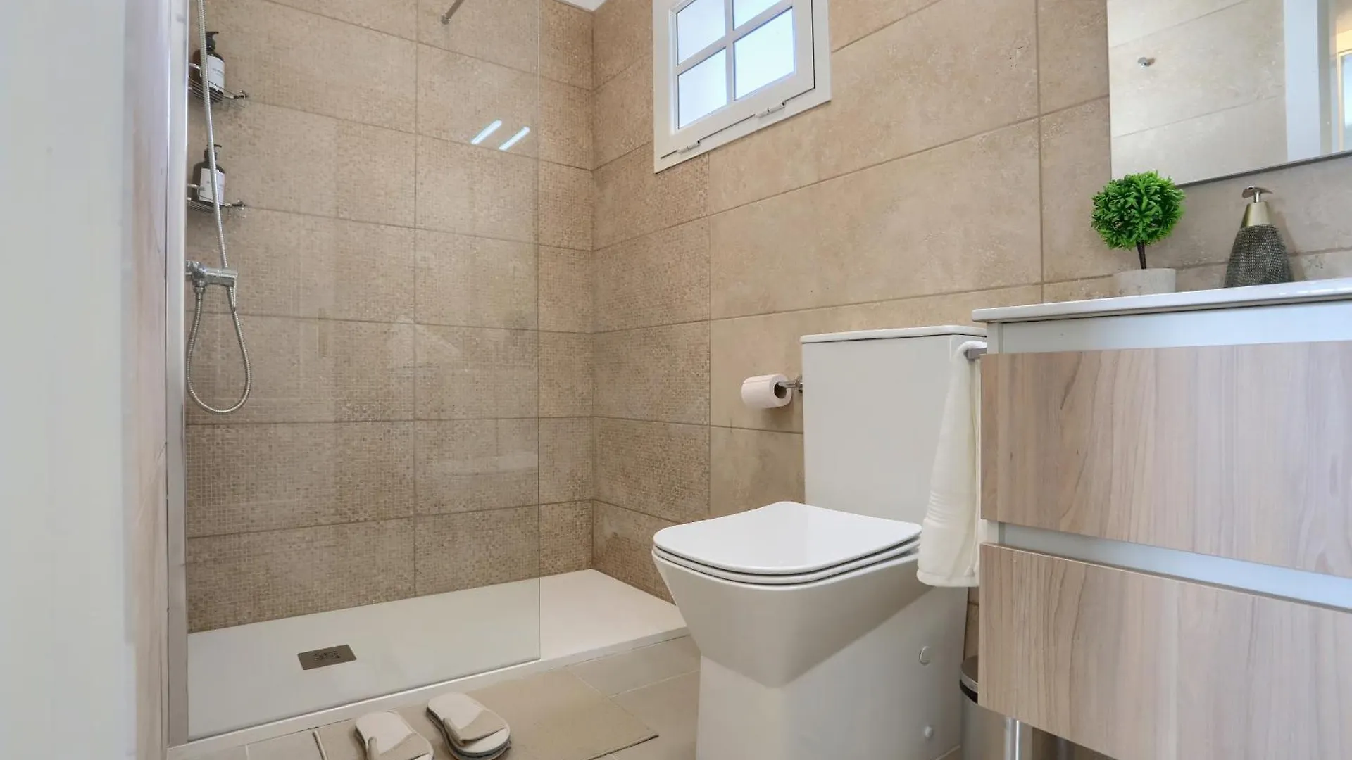 公寓 Recently Renovated, With Views, Barbecue And Outdoor Shower 科斯塔卡莱塔